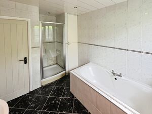 Bathroom- click for photo gallery